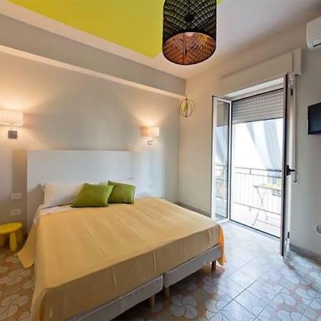 מרינה די סקבוניאה B&B Il Quadrato מראה חיצוני תמונה