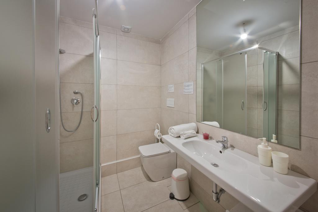 מרינה די סקבוניאה B&B Il Quadrato מראה חיצוני תמונה