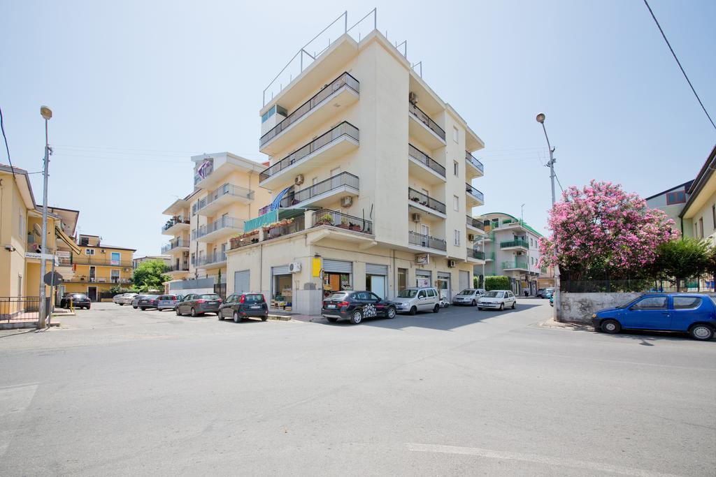 מרינה די סקבוניאה B&B Il Quadrato מראה חיצוני תמונה